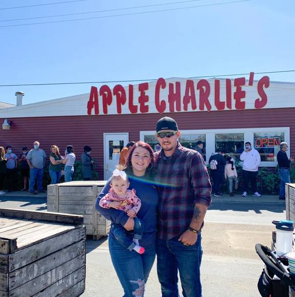 Meet your Posher, Desirae - Picture 1 of 1